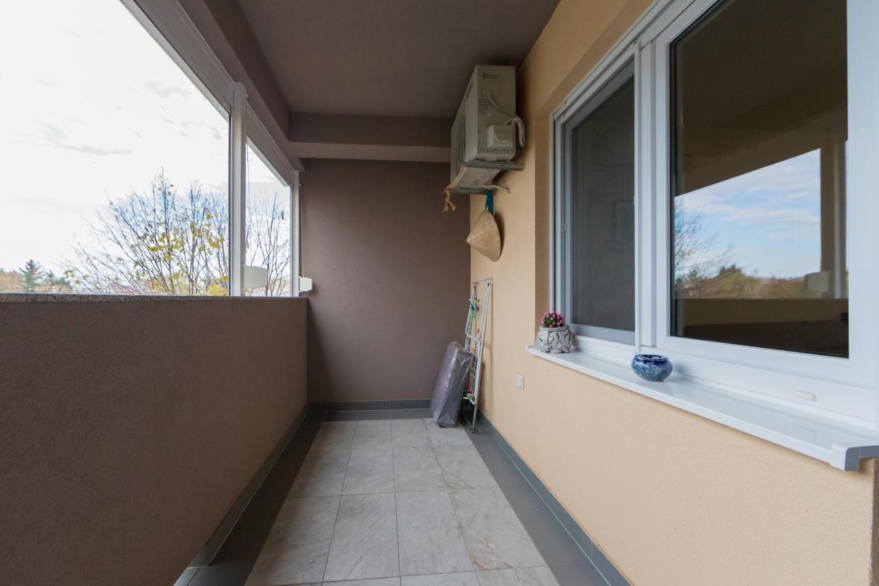 Appartement Oscar à Osijek Extérieur photo